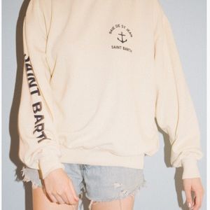 Brandy Melville sweatshirt
